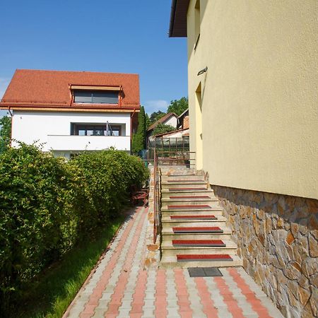 Barok Appart Braşov Esterno foto