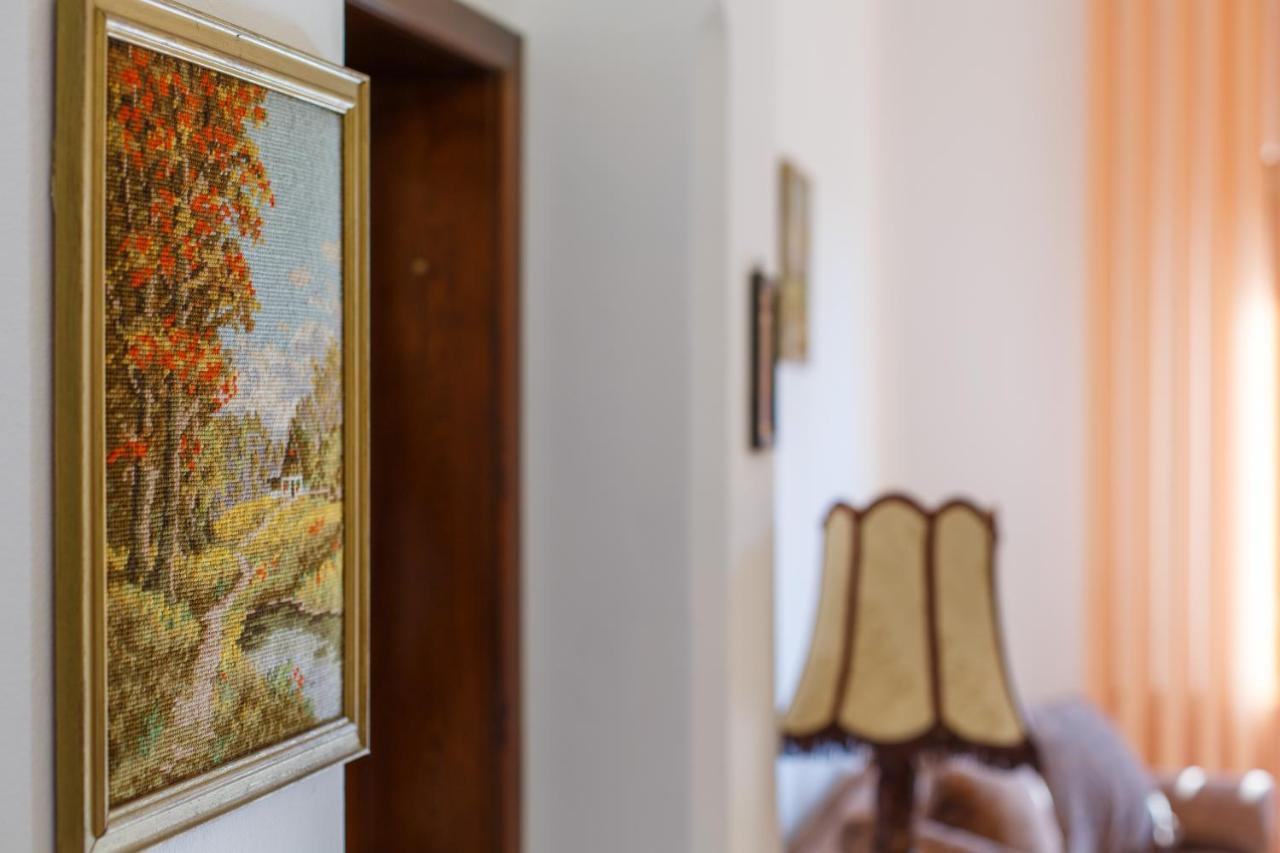 Barok Appart Braşov Esterno foto
