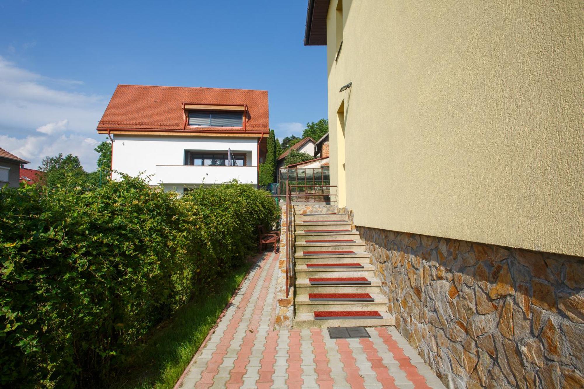 Barok Appart Braşov Esterno foto